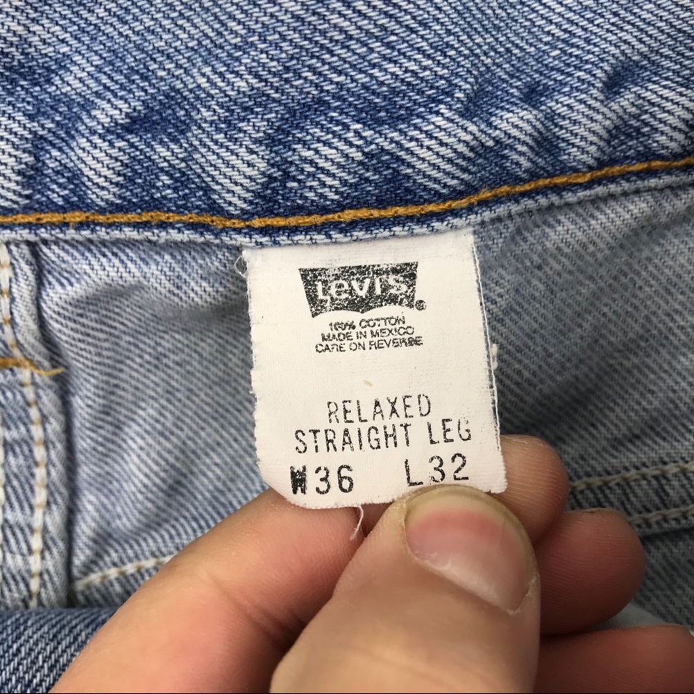 Vintage Levi’s 550 High Waist wedgie fit Jeans - Picture 6 of 7